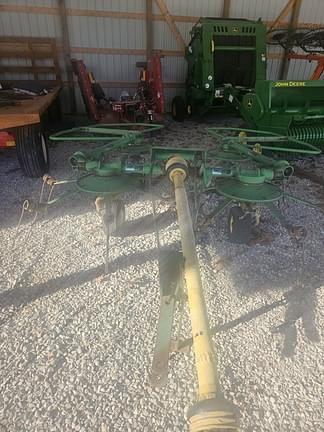 Main image John Deere 752