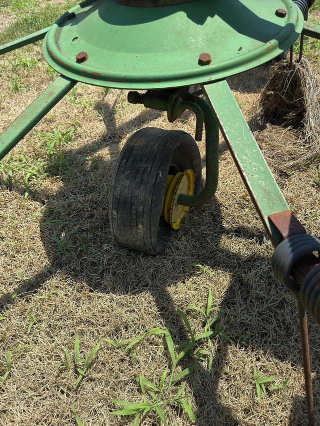 Image of John Deere 752 equipment image 1