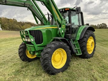 Main image John Deere 7520
