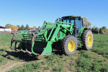 Main image John Deere 7520
