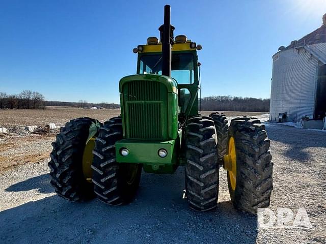 Image of John Deere 7520 equipment image 2