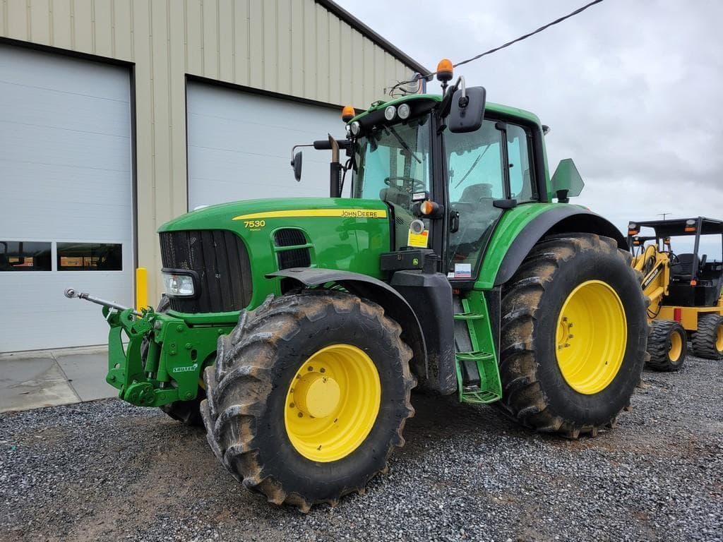 Image of John Deere 7530 Premium Primary image