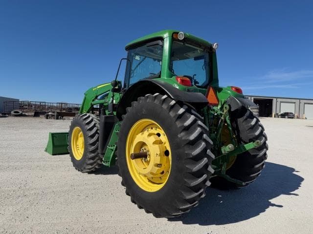 Image of John Deere 7530 Premium equipment image 2