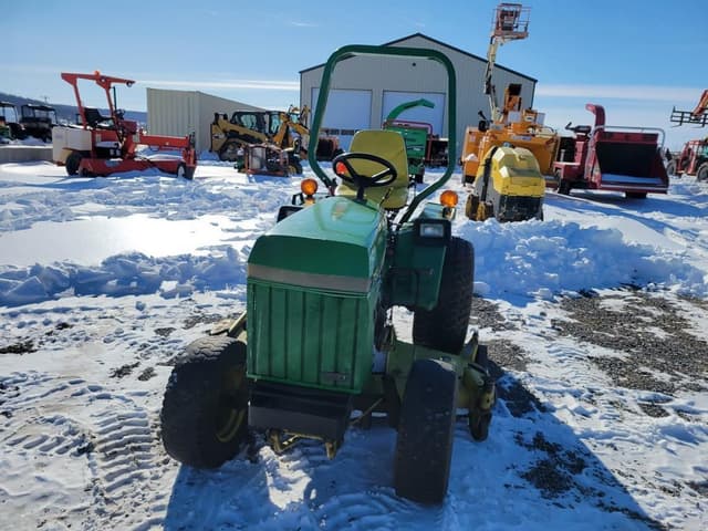 Image of John Deere 755 equipment image 1