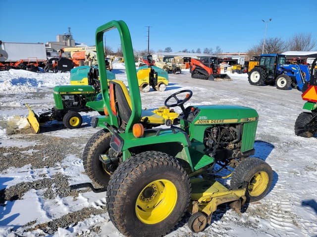 Image of John Deere 755 equipment image 3
