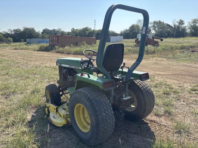 Image of John Deere 755 equipment image 2
