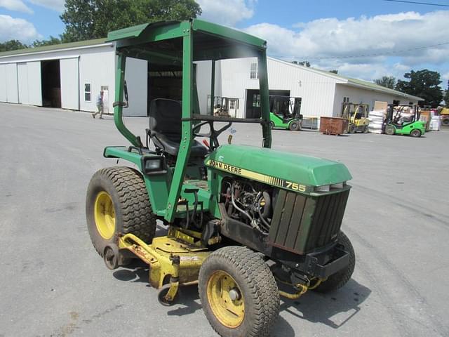 Image of John Deere 755 equipment image 3