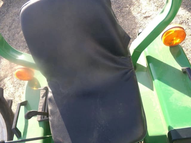 Image of John Deere 755 equipment image 4