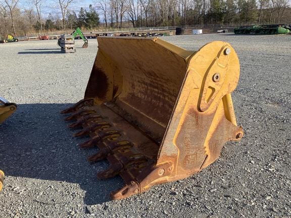 John Deere 755K Equipment Image0