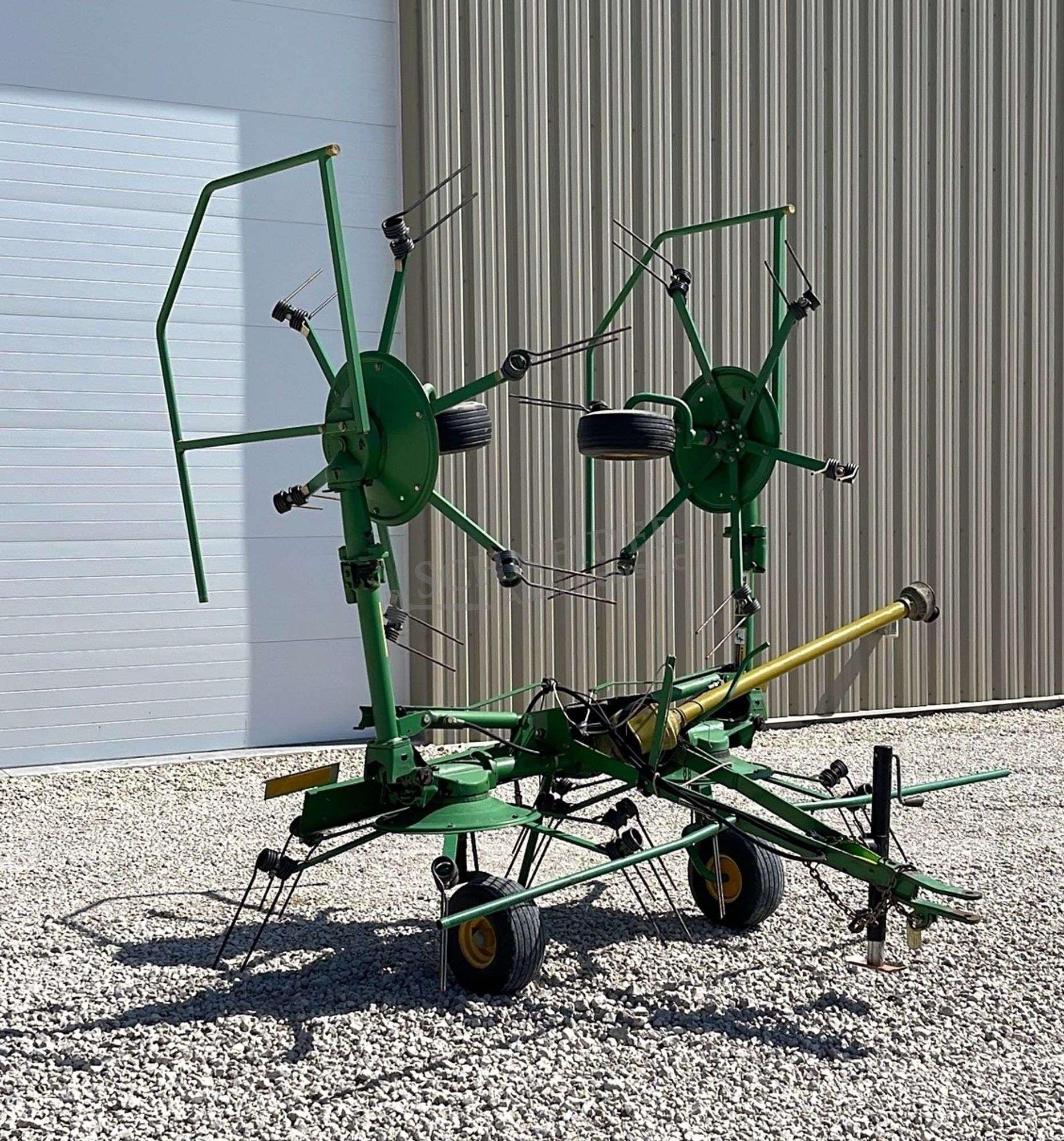 Main image John Deere 756