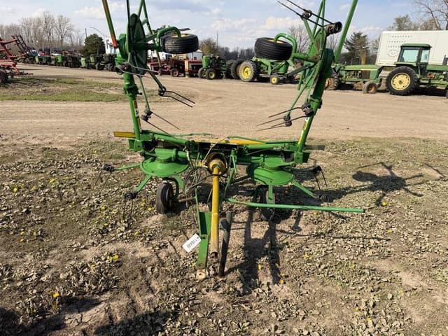 Image of John Deere 756 equipment image 1