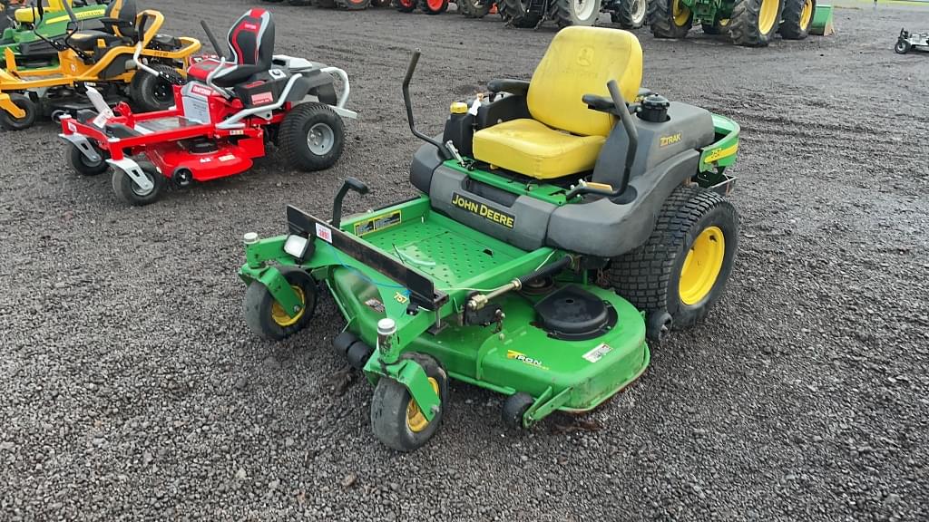 Image of John Deere 757 Primary image