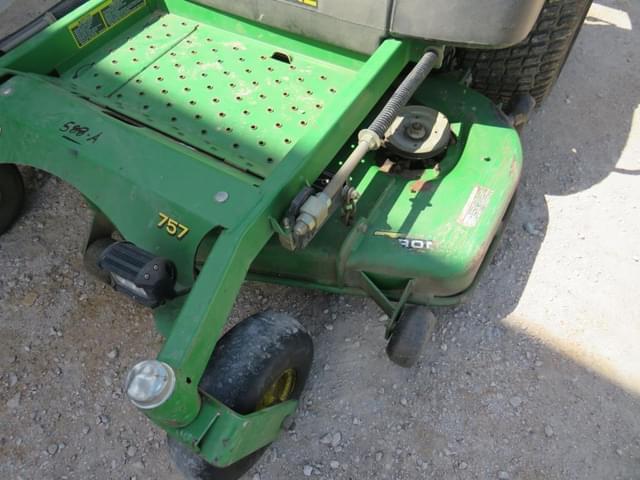 Image of John Deere 757 equipment image 3