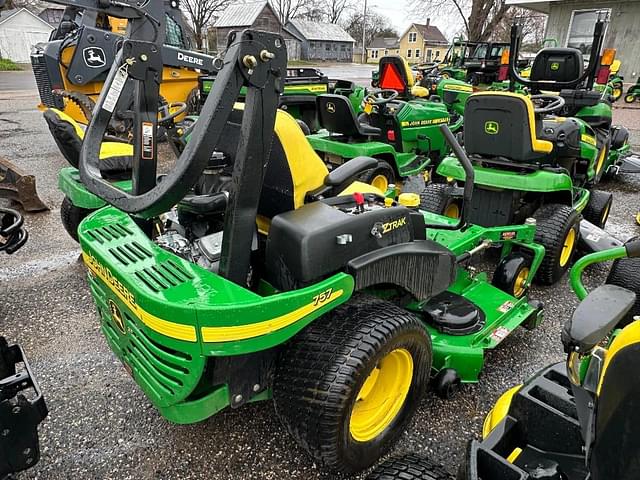 Image of John Deere 757 equipment image 2