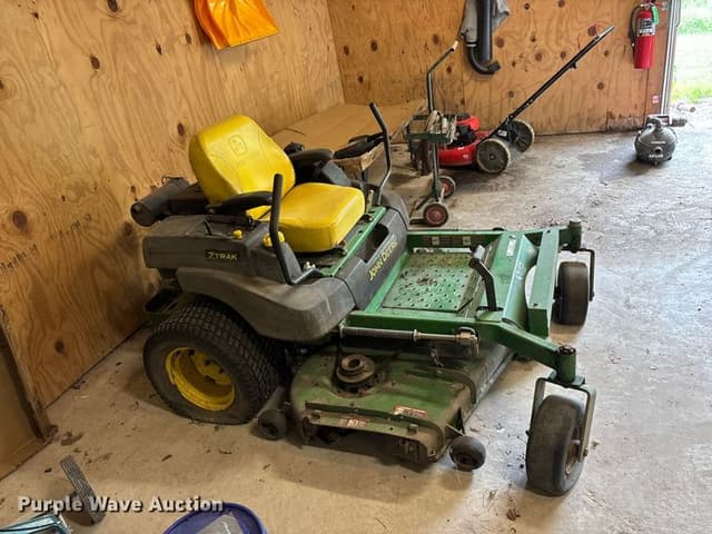 Image of John Deere 757 equipment image 3