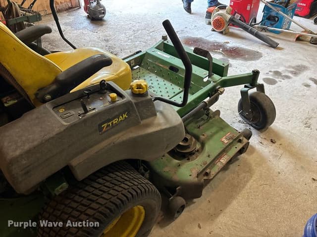 Image of John Deere 757 equipment image 4