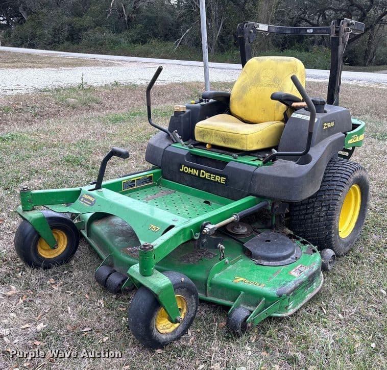 Image of John Deere 757 Primary image