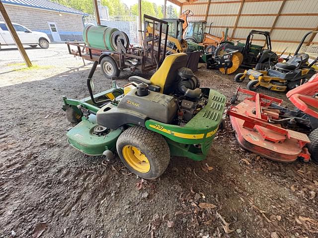 Image of John Deere 757 equipment image 2