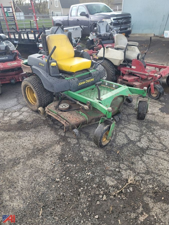 Image of John Deere 757 Image 1