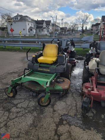 Main image John Deere 757