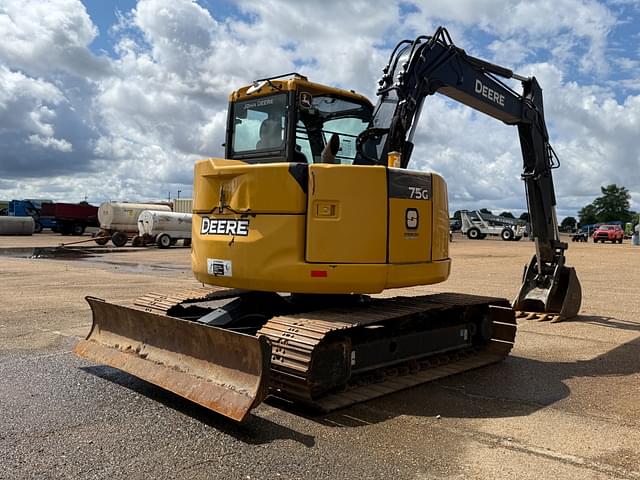 Image of John Deere 75G equipment image 4