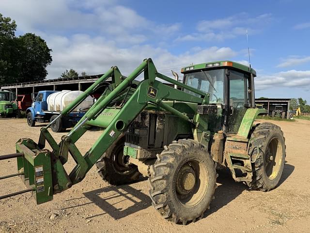 Image of John Deere 7600 equipment image 1