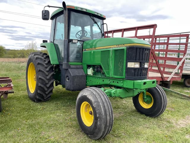 Image of John Deere 7600 equipment image 2