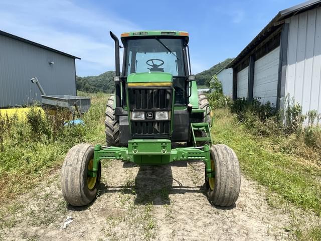 Image of John Deere 7600 equipment image 1