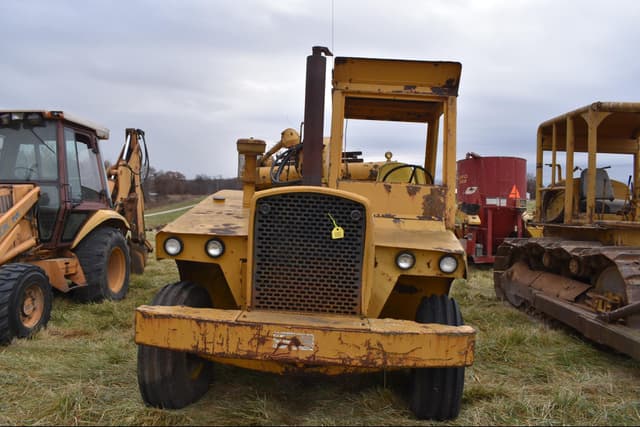 Image of John Deere 760A equipment image 1