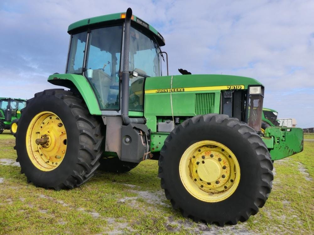 Main image John Deere 7610
