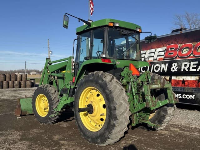 Image of John Deere 7610 equipment image 2