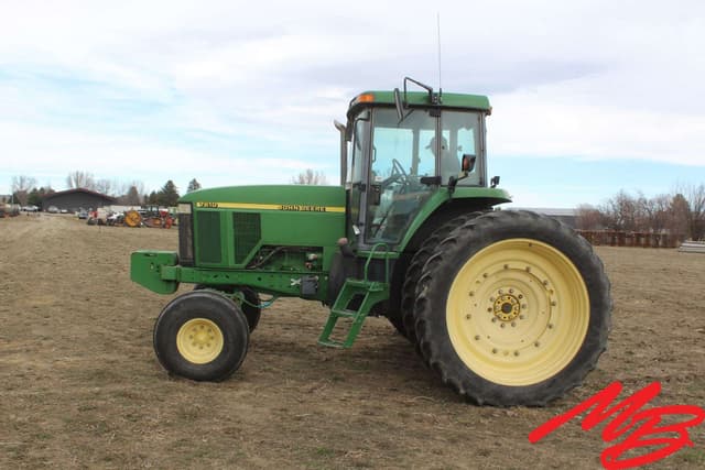 Image of John Deere 7610 equipment image 1
