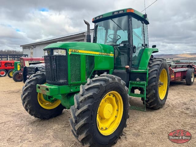 Image of John Deere 7610 equipment image 1