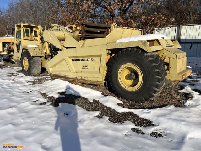 Image of John Deere 762 equipment image 2