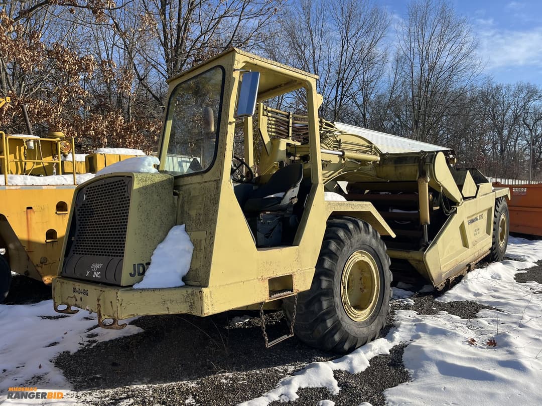 Image of John Deere 762 Primary image