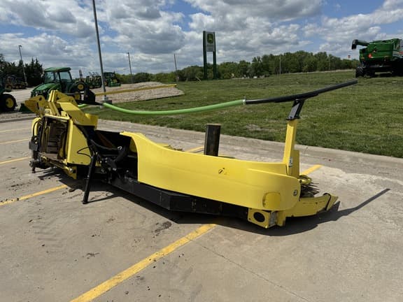 Image of John Deere 770 equipment image 4