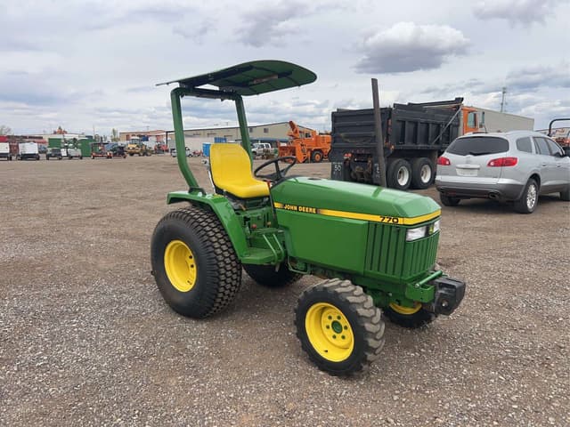 Image of John Deere 770 equipment image 1