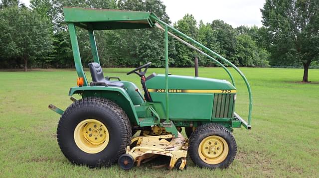 Image of John Deere 770 equipment image 3