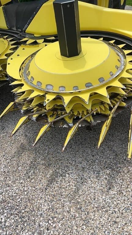 Image of John Deere 770 equipment image 3