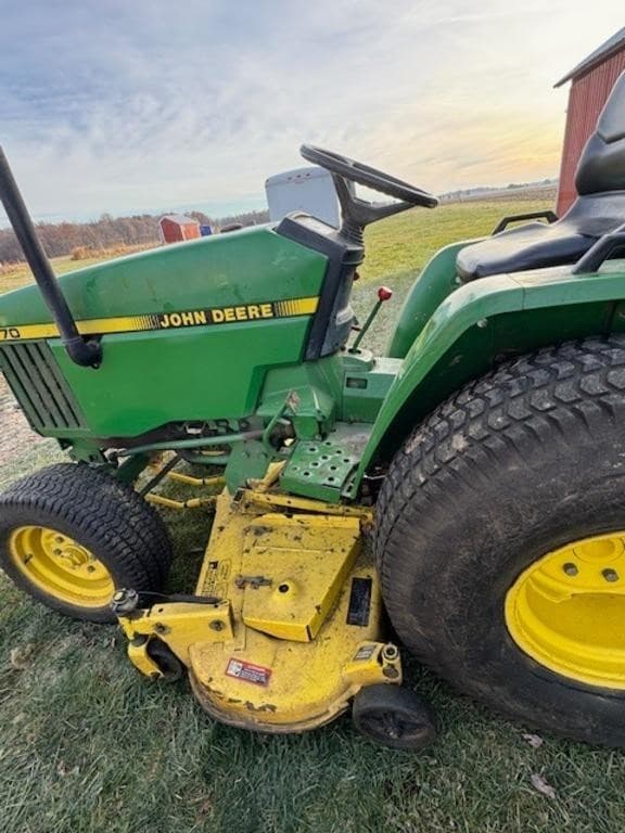 Image of John Deere 770 equipment image 2
