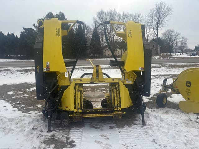 Image of John Deere 770 equipment image 3