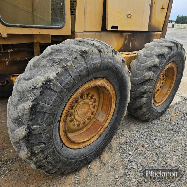 Image of John Deere 770 equipment image 3