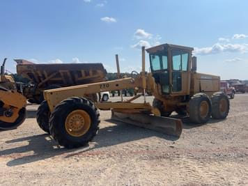 Main image John Deere 770