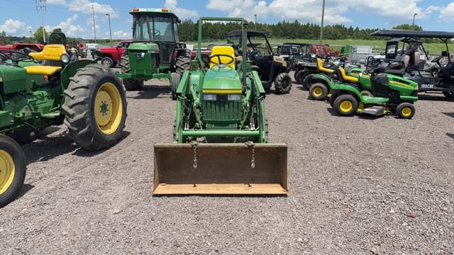 Image of John Deere 770 equipment image 1
