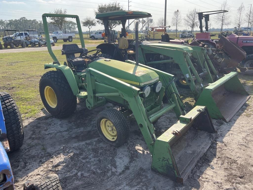 Main image John Deere 770