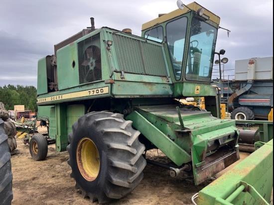 Image of John Deere 7700 equipment image 1
