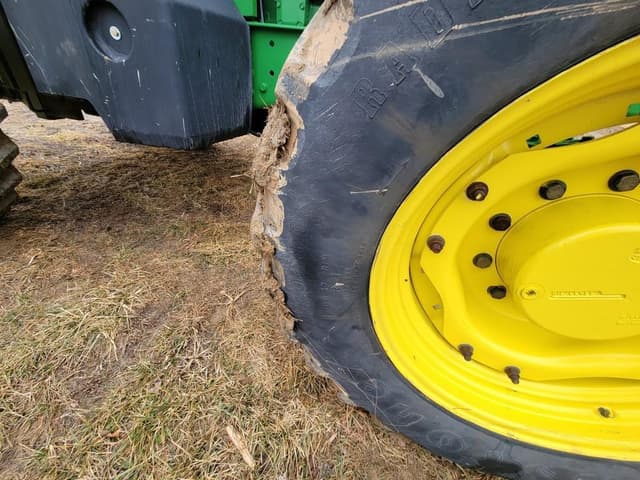 Image of John Deere 7700 equipment image 4