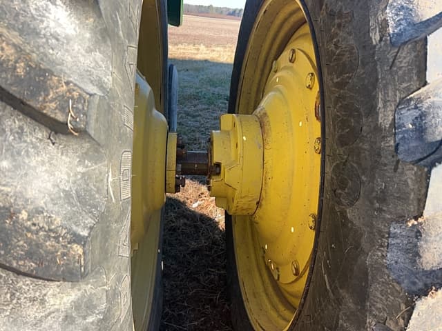 Image of John Deere 7700 equipment image 4