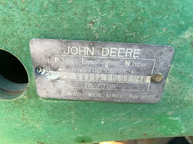 Image of John Deere 7700 equipment image 2