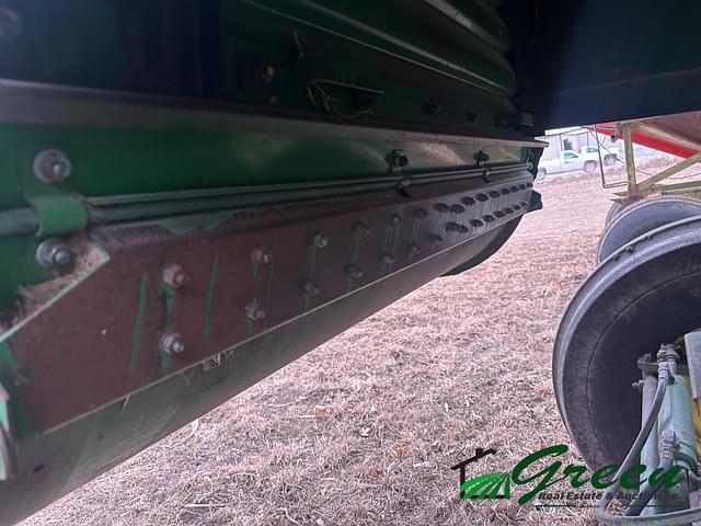 Image of John Deere 7700 equipment image 4